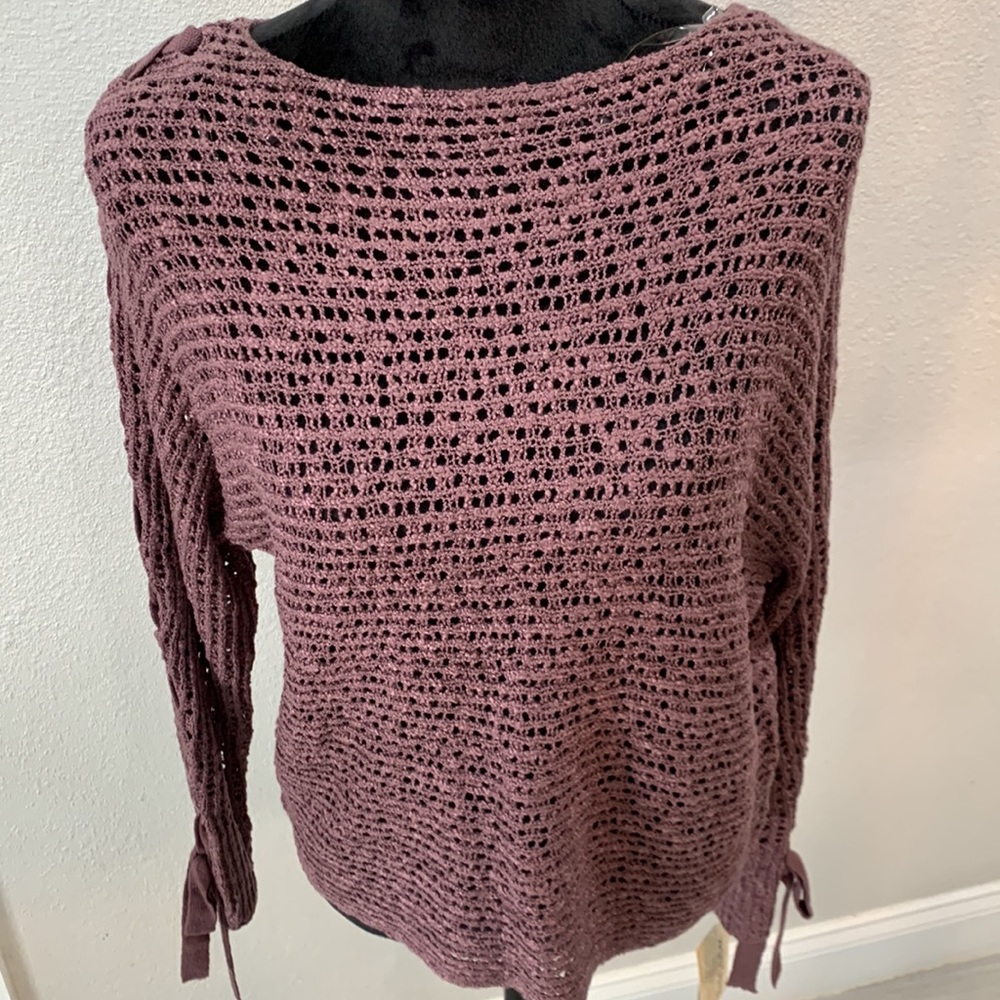 Crochet Top - Picture 2 of 7